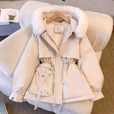 Amity™ | Elegant Vinter-Daunenjakke med Pels